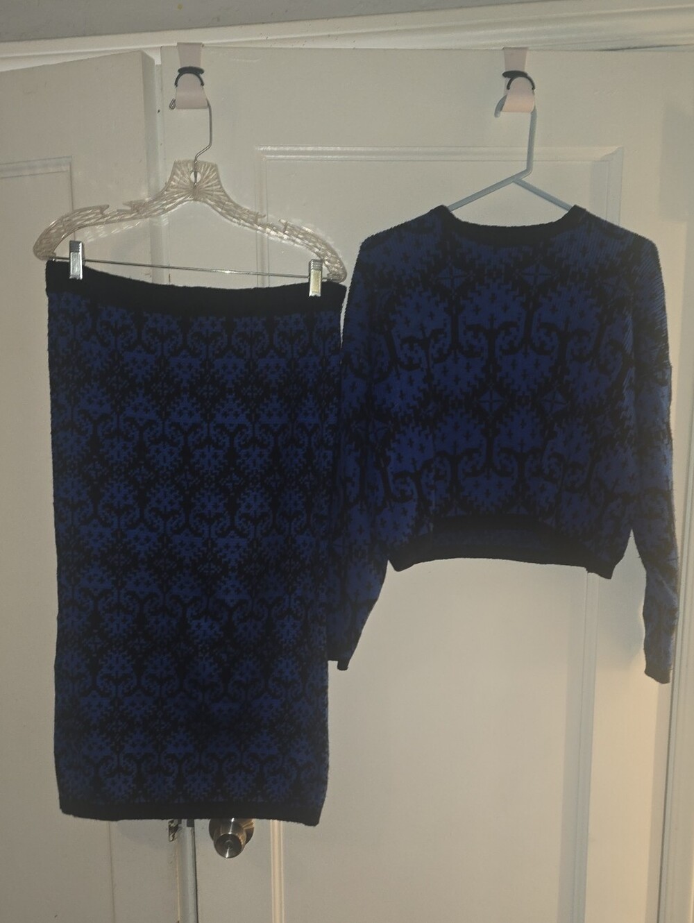 Gitano Black and Blue Damask Knit Pencil Skirt